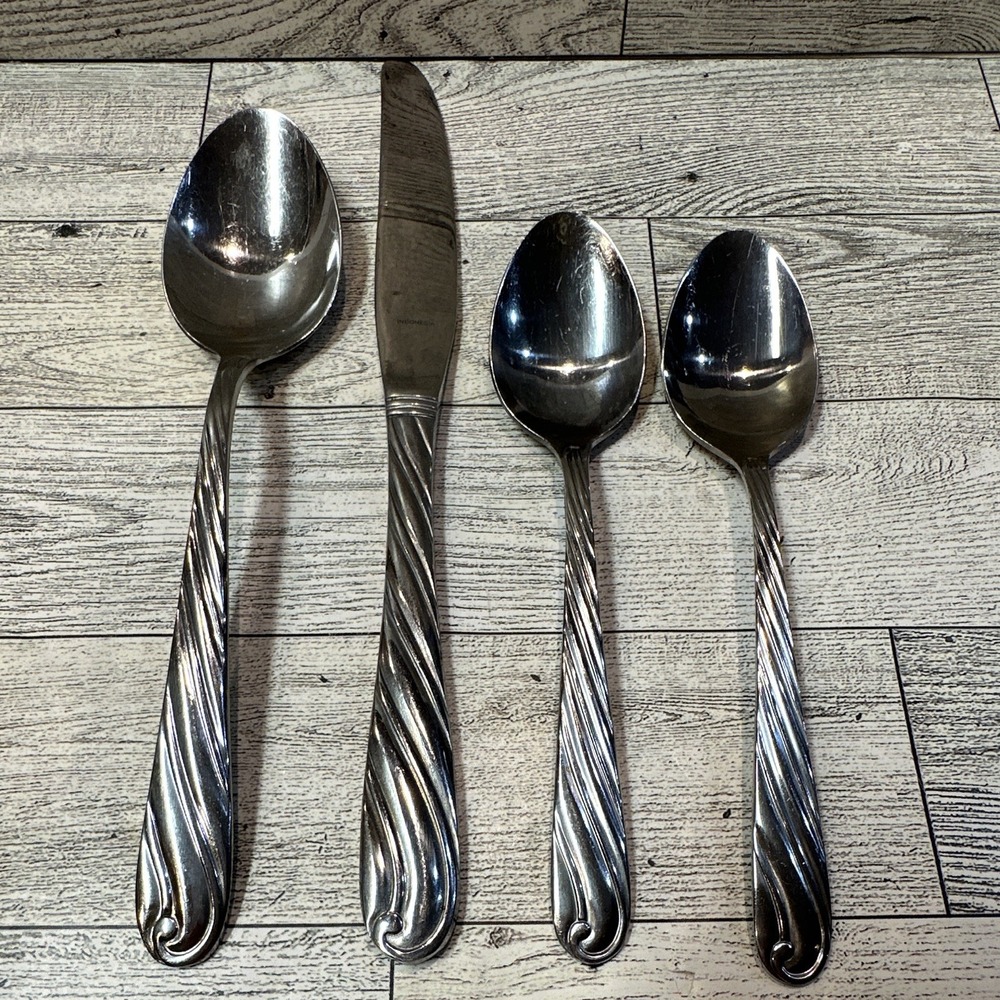 Farberware Stainless Steel Flatware 4PC Knife & Spoons Twist Silver Indonesia